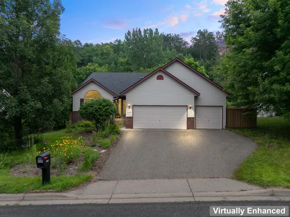 2315 Valley Dr, Northfield, MN 55057