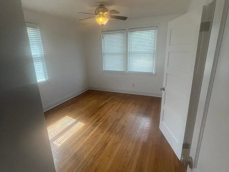 1743 Perry St #4 — Photo 9