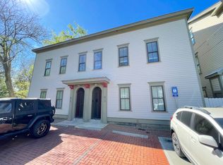 613 E Duffy Ln, Savannah, GA 31401