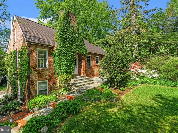 1309 N Kirkwood Rd, Arlington, VA 22201