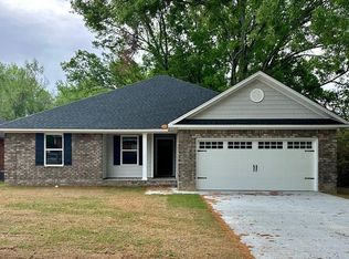 1815 Beachforest Way, Sumter, SC 29153