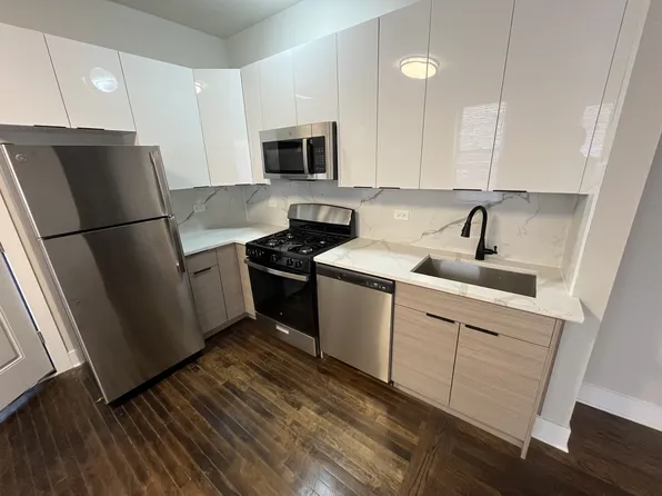 2338-2348 W. Wilson Ave.