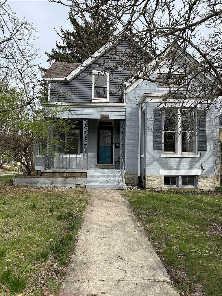 4726 Castle Pl, Cincinnati, OH 45227 | Zillow