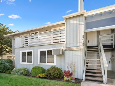650 Harlow Rd APT 240, Springfield, OR, 97477