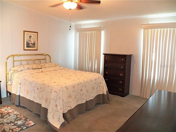 3rd image of 515 Leisure Pl