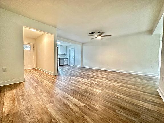 3rd image of 4108 W Fielder St