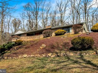 70 Koch Rd, Boyertown, PA 19512