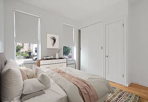 5th image of 276 Saint Nicholas Ave