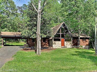 565 Alpine Rd, Winston Salem, NC, 27104