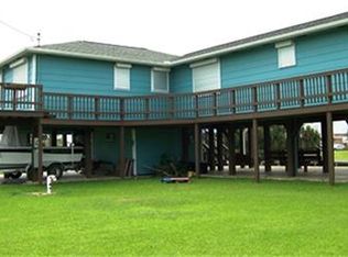 606 County Road 204, Sargent, TX 77414