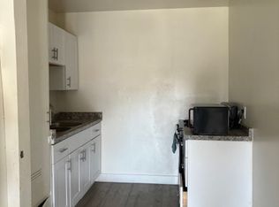 916 S. Cambridge St., Anaheim, CA 92805