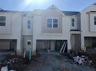 214 Rockfern Ter #34, Lilburn, GA 30047