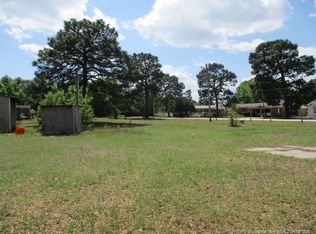 815 W Mountain Dr, Fayetteville, NC 28306