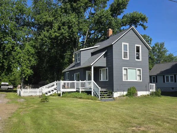 93 State Park Dr, Bay City, MI 48706