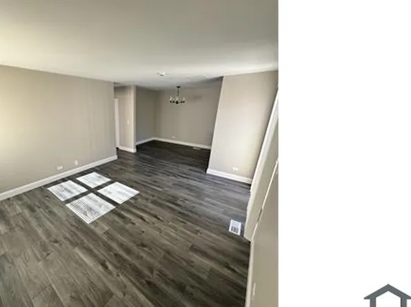 5556 Allemong Dr, Matteson, IL 60443