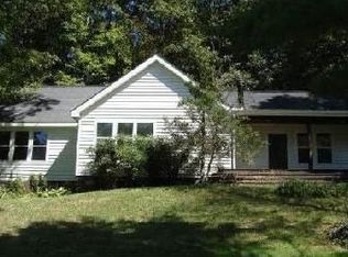 3595 Camp Branch Rd, Topton, NC 28781