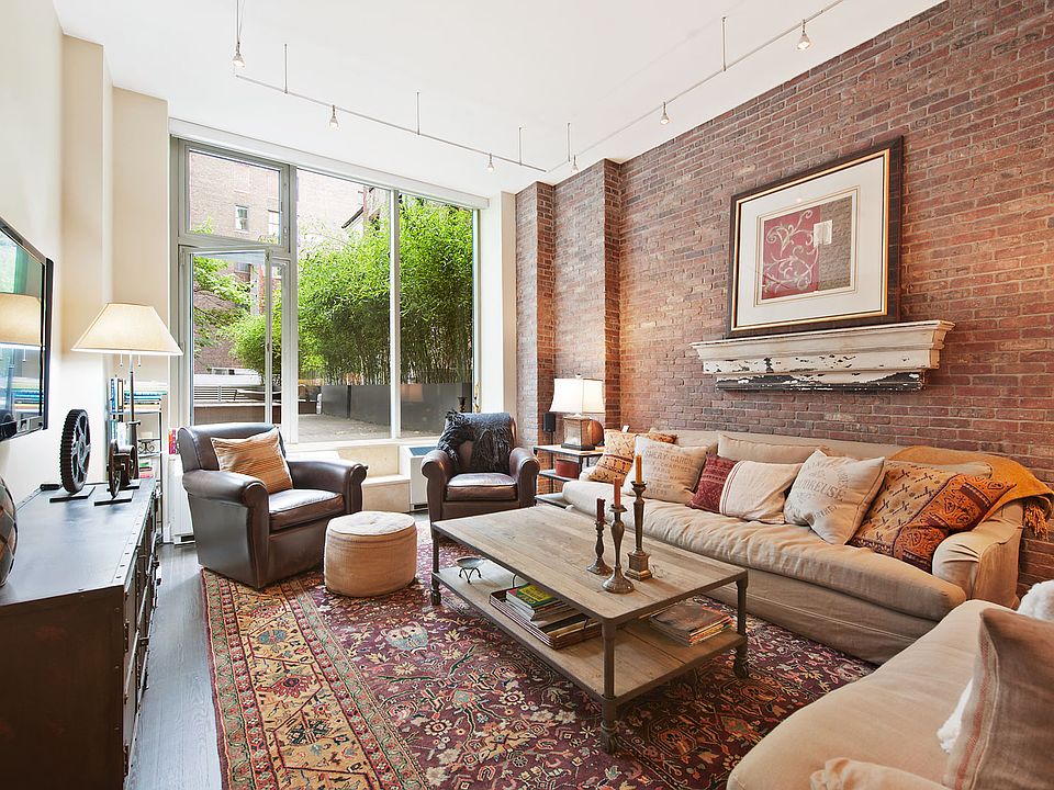 1st image of 650 6th Ave APT 2A