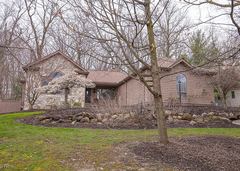 1st image of 8250 Creekside Trce