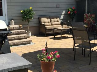 39 Valley View Rd, Hamilton, NJ 08620