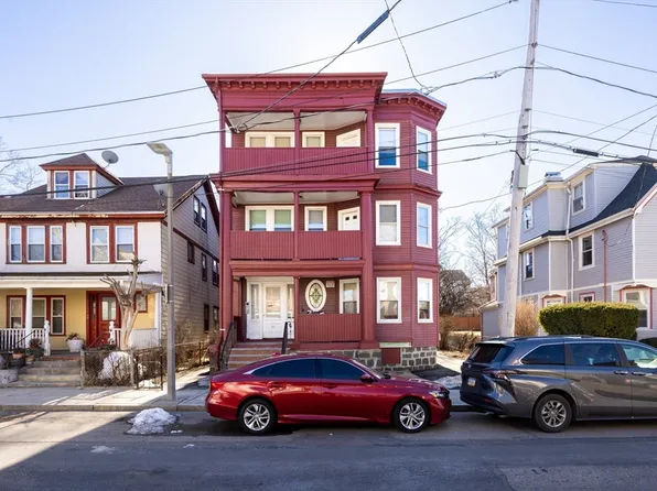 89 Ruthven St, Dorchester, MA 02121