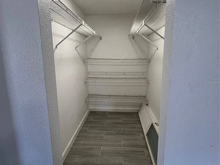50 Palm Dr — Photo 17