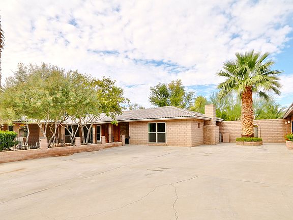 Large Multi Car Driveway