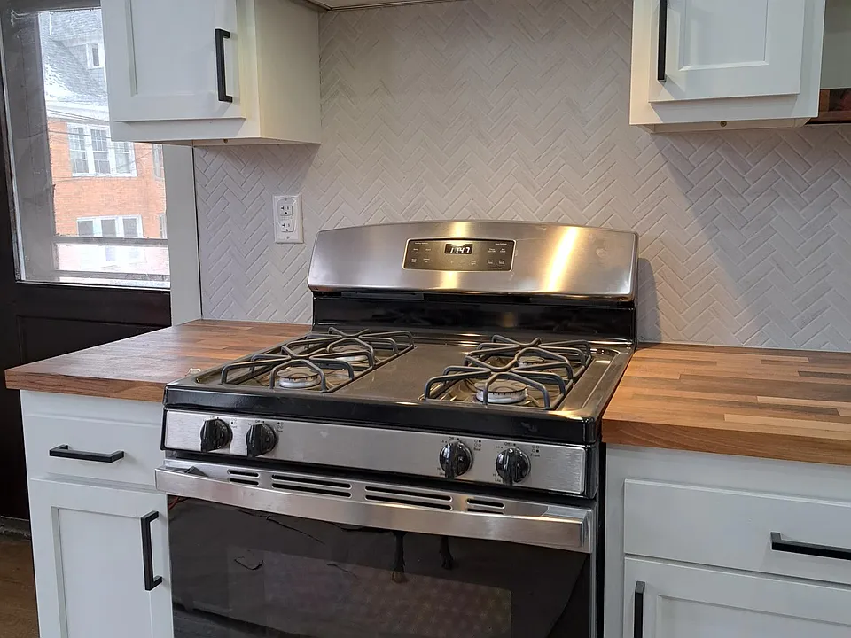 Gas range