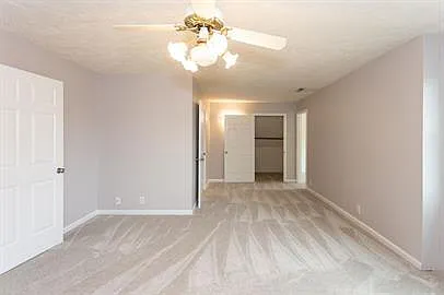 681 Marlborough Dr — Photo 35