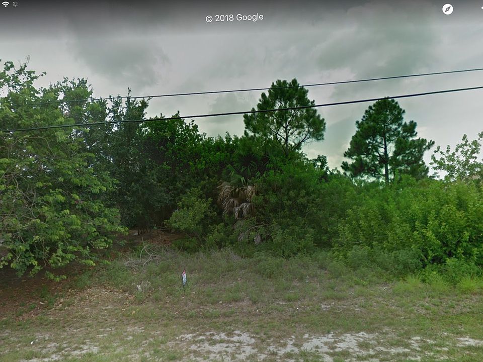 2nd image of 1330 Schumann Dr