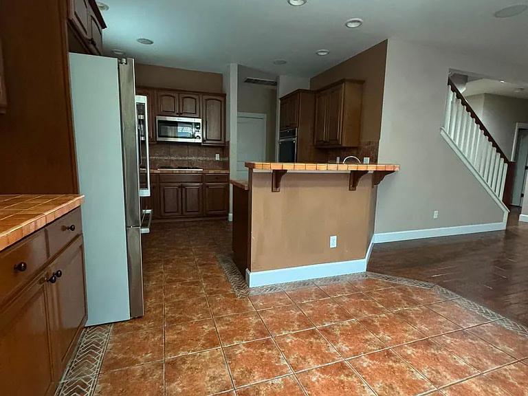 12936 NE 203rd St — Photo 31