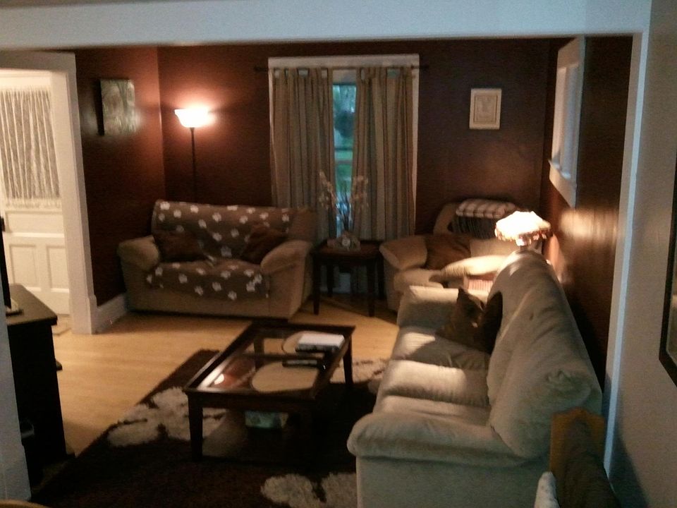 1st image of 3452 N Bartlett Ave