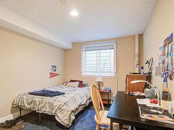 2nd image of 1912 N 18th St #1