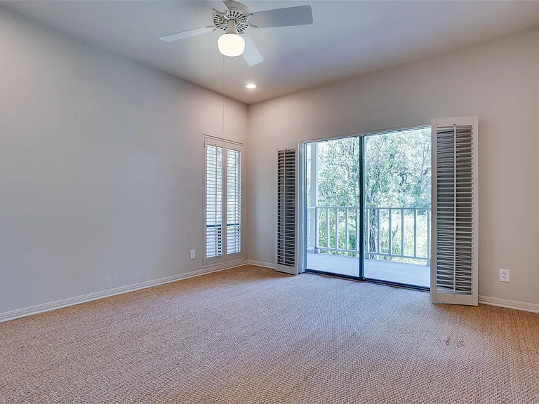 3231 Tarryhollow Dr — Photo 23