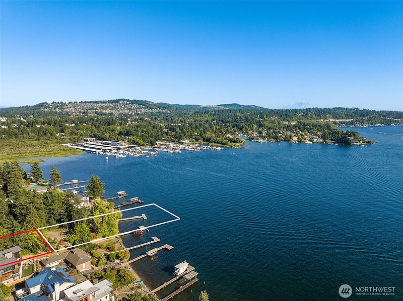 5th image of 10879 SE Lake Road