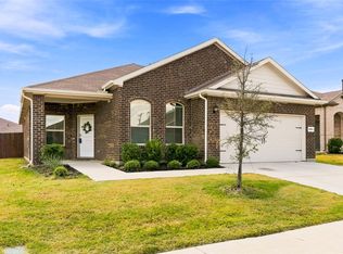 5201 Petal Meadows Dr, Fort Worth, TX 76179