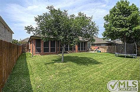 2nd image of 1909 Honey Mesquite Ln