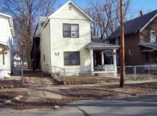 1054 N College St, Decatur, IL 62522