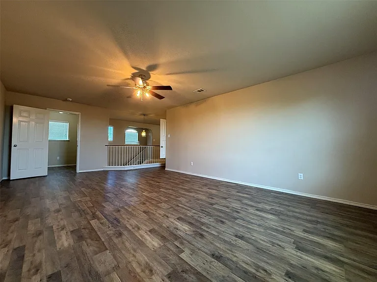 301 Comal Run — Photo 19