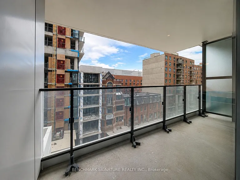 77 Shuter St #607 — Photo 2