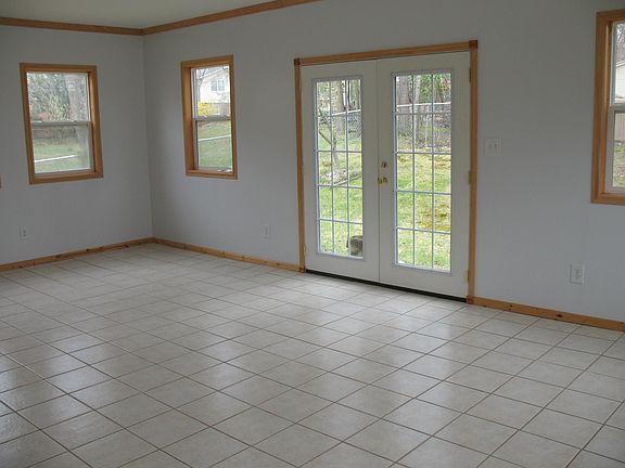 5th image of 12401 Colby Dr
