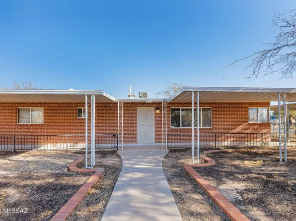 1941 S Cloverland Ave, Tucson, AZ 85711