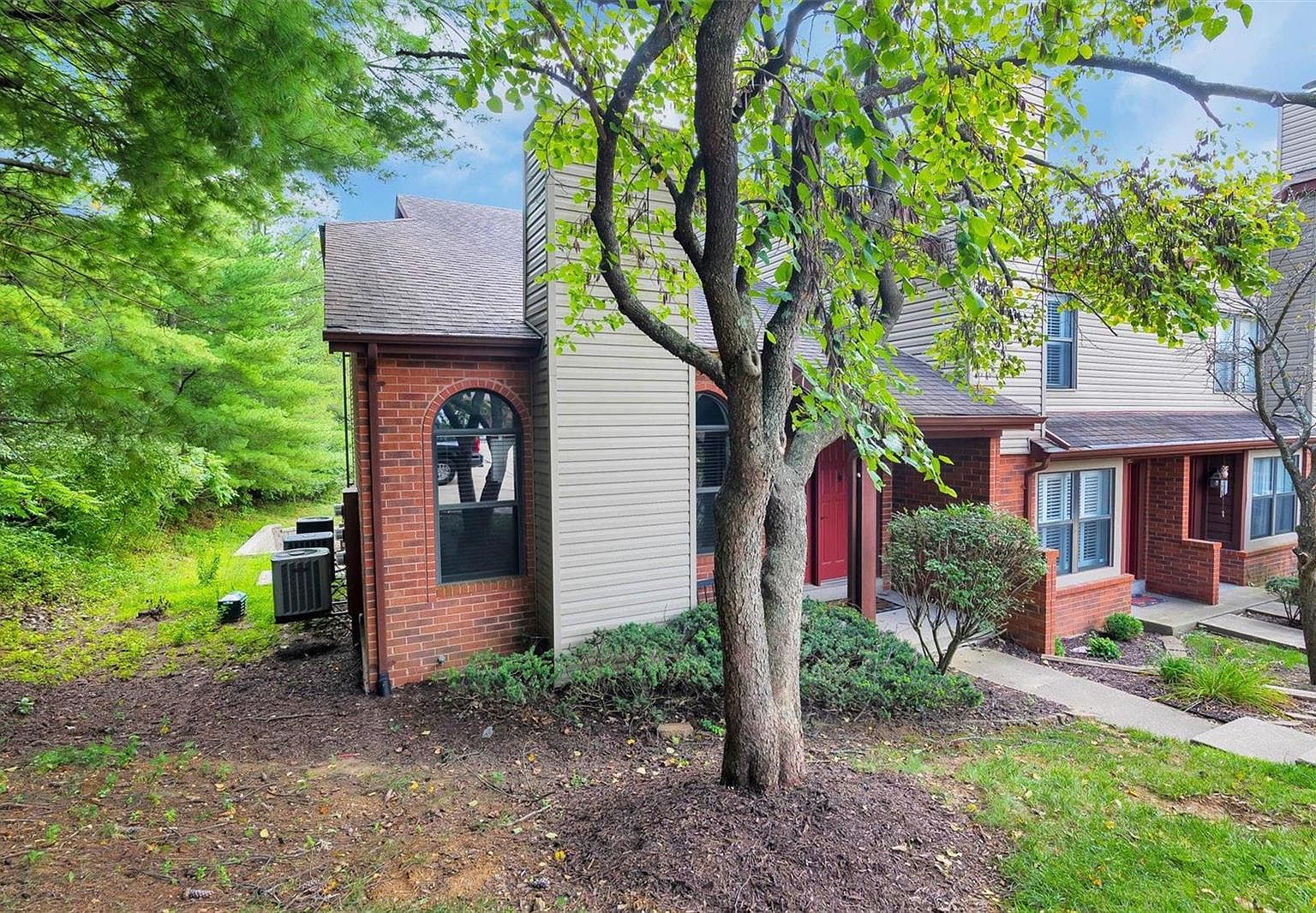 15616 Quail Meadows Dr, Chesterfield, MO 63017 Zillow