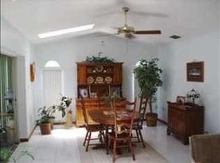 5453 Los Palos Dr, New Port Richey, FL 34655