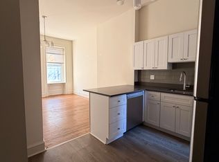 832 N 24th St #1F, Philadelphia, PA 19130