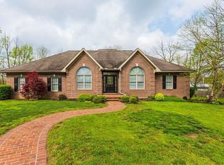 129 Westridge Ln, Paris, KY 40361
