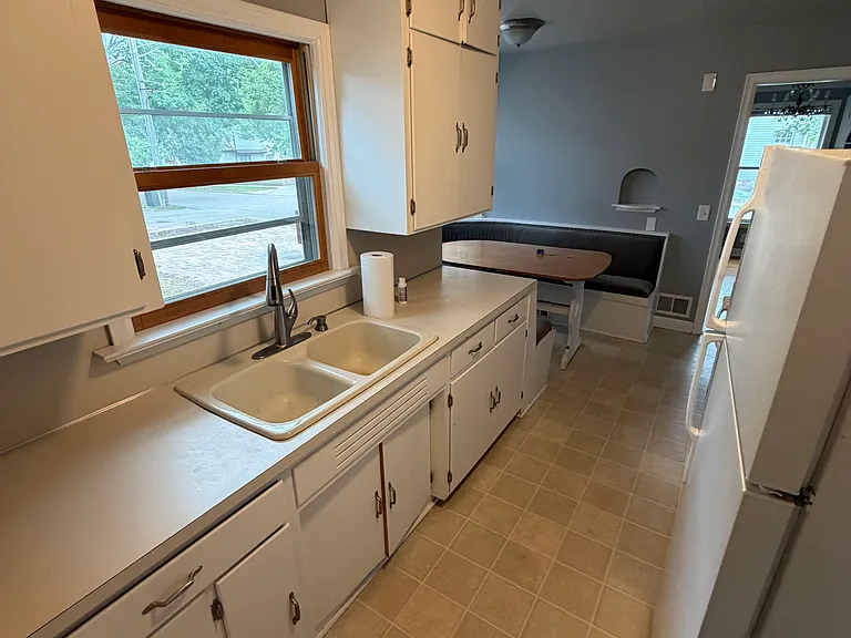 2301 McKinley St NE #UPPER — Photo 8