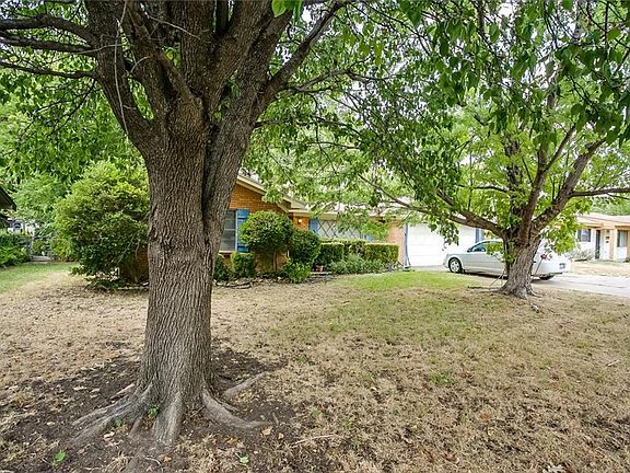 3rd image of 6108 Wheaton Dr