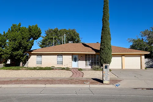 10683 Janway Dr Photo 1