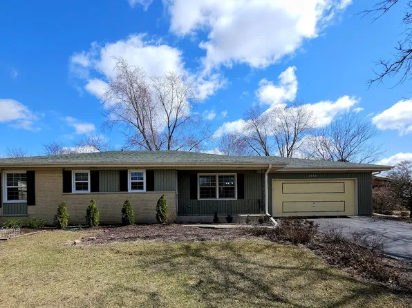 4208 Sumter Dr, Matteson, IL 60443