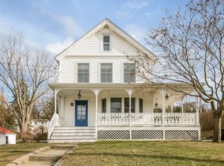 9 Castle Rd, Chappaqua, NY 10514